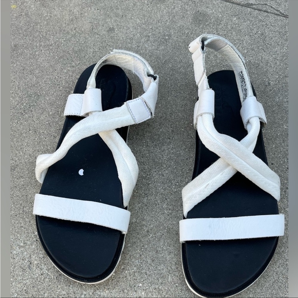 Women Sorel Roaming Decon Sandal white size 7